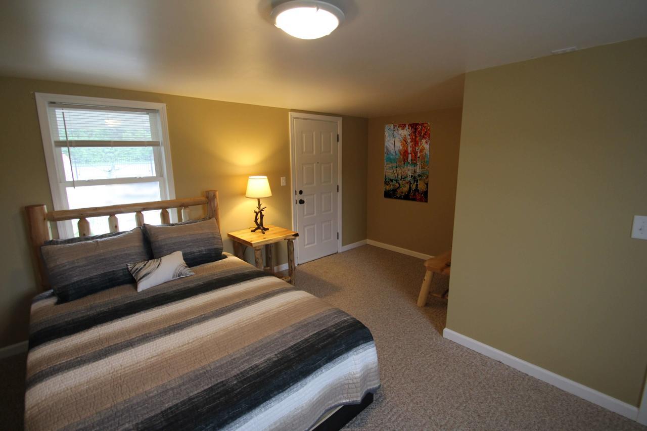 Mackinac Lake Trail Motel Mackinaw City Extérieur photo